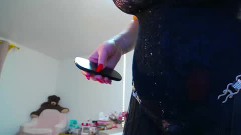 Snapshot of devilishpuss chatting on December 22, 2024, 12:50 am AlexaMills online show from December 22, 2024, 12:50 am