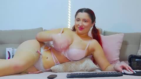 Snapshot of devilishpuss chatting on February 13, 2025, 3:35 pm AlexaMills online show from February 13, 2025, 3:35 pm