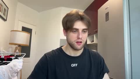 devilnut1 online show from March 9, 2025, 9:02 am