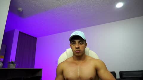 Devin Hunter online show from January 6, 2025, 10:05 pm