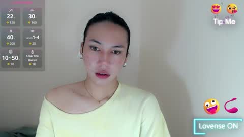 devine_glorymocha online show from July 5, 2026, 6:09 am