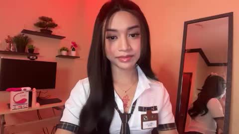 Snapshot of devine_goddessx chatting on September 21, 2025, 9:33 am Devine Greyson online show from September 21, 2025, 9:33 am