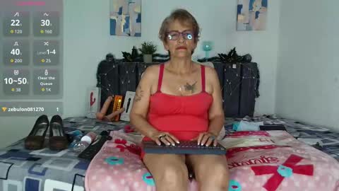Snapshot of devora_mature65 chatting on December 1, 2025, 6:46 pm Devora online show from December 1, 2025, 6:46 pm