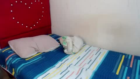 Snapshot of devorasexy2 chatting on July 5, 2026, 2:13 pm Devora.. online show from July 5, 2026, 2:13 pm