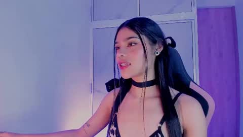 Sara 3 online show from June 15, 2026, 1:41 am