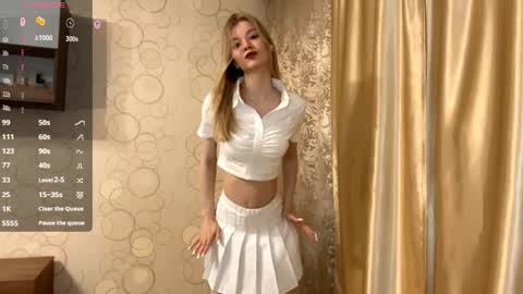 dewdropdoll online show from May 7, 2026, 3:39 pm