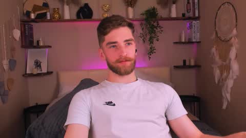 Snapshot of dexter_dexx chatting on November 8, 2025, 9:42 am Dexter online show from November 8, 2025, 9:42 am