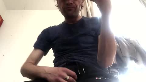 deyanxl37 online show from April 26, 2026, 4:59 pm