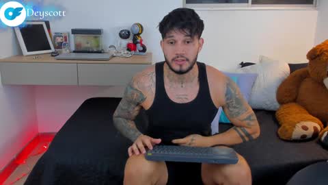 JULIAN online show from January 26, 2025, 3:17 am