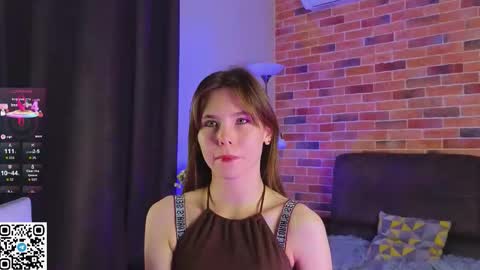 Kira online show from September 26, 2025, 6:12 pm