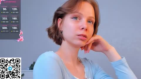 Kira online show from December 20, 2025, 6:26 pm