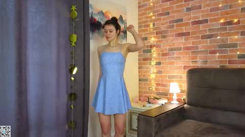 Kira online show from March 9, 2026, 5:11 am