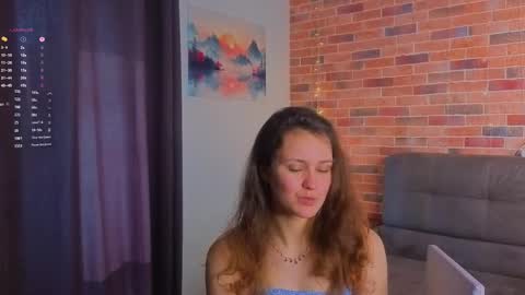 Kira online show from March 18, 2026, 5:43 am