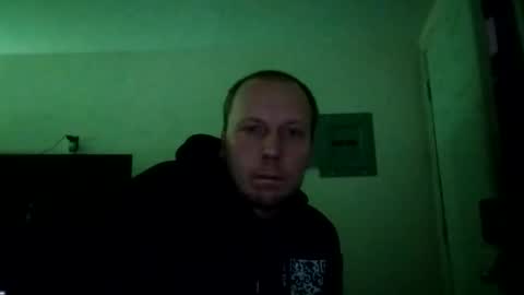 Snapshot of deznuts130 chatting on February 11, 2026, 5:56 am deznuts130 online show from February 11, 2026, 5:56 am