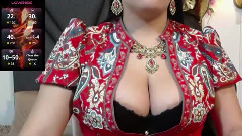 dharanisnisha online show from November 8, 2025, 1:44 pm