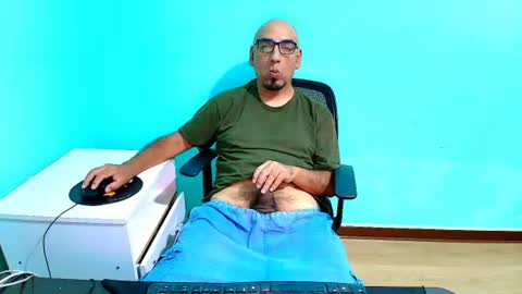 dharne10 online show from July 19, 2026, 5:33 am