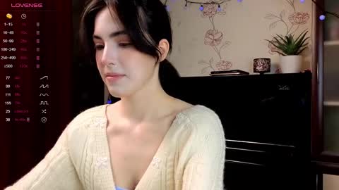 Diana online show from October 9, 2025, 2:26 pm