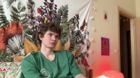 Snapshot of di_n_alex chatting on February 27, 2025, 10:37 am Di Alex online show from February 27, 2025, 10:37 am