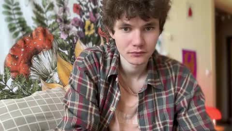 Snapshot of di_n_alex chatting on March 9, 2025, 11:03 am Di Alex online show from March 9, 2025, 11:03 am