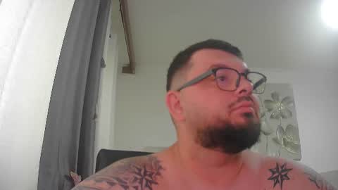 Snapshot of diablooo88 chatting on July 30, 2026, 11:09 am Alex online show from July 30, 2026, 11:09 am