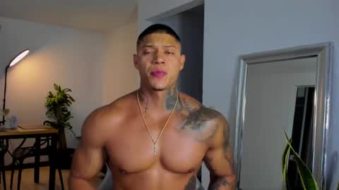 Snapshot of diagostone chatting on December 13, 2024, 2:10 am Diego online show from December 13, 2024, 2:10 am