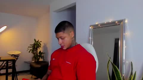 Snapshot of diagostone chatting on December 24, 2024, 1:49 am Diego online show from December 24, 2024, 1:49 am