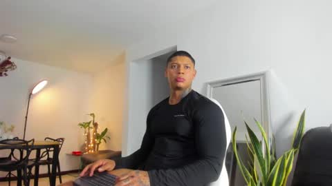 Snapshot of diagostone chatting on March 1, 2025, 1:00 am Diego online show from March 1, 2025, 1:00 am