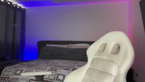 Snapshot of diagostone chatting on October 23, 2025, 8:40 pm Diego online show from October 23, 2025, 8:40 pm