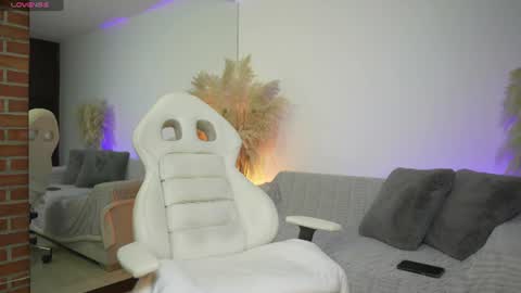 Snapshot of diagostone chatting on June 10, 2026, 4:06 pm Diego online show from June 10, 2026, 4:06 pm