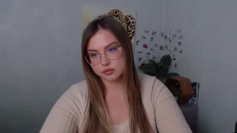 Snapshot of diamantkriss_ chatting on March 10, 2026, 8:41 am Kriss online show from March 10, 2026, 8:41 am