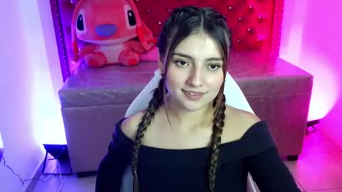 Snapshot of diamond_juliana_ chatting on July 7, 2026, 7:23 am diamond_juliana_ online show from July 7, 2026, 7:23 am