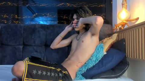 diamond_twink online show from October 11, 2025, 7:45 pm