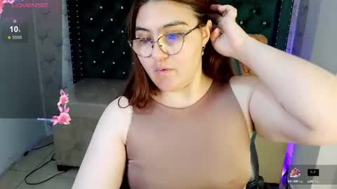 Snapshot of diamondfox_m chatting on June 11, 2026, 12:25 pm Your Diamond online show from June 11, 2026, 12:25 pm