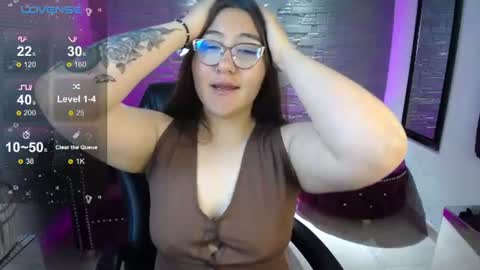 Snapshot of diamondfox_m chatting on June 22, 2026, 11:51 am Your Diamond online show from June 22, 2026, 11:51 am