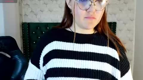 Snapshot of diamondfox_m chatting on July 28, 2026, 6:20 pm Your Diamond online show from July 28, 2026, 6:20 pm