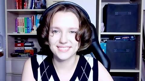 Snapshot of diana_back3 chatting on October 3, 2025, 4:26 pm diana_back3 online show from October 3, 2025, 4:26 pm