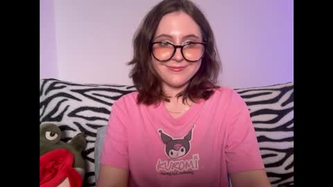 Snapshot of diana_floweri chatting on June 3, 2026, 2:55 pm Diana online show from June 3, 2026, 2:55 pm