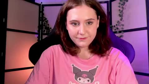 Snapshot of diana_floweri chatting on July 5, 2026, 10:55 am Diana online show from July 5, 2026, 10:55 am