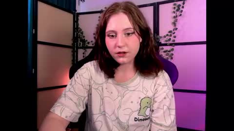 Snapshot of diana_floweri chatting on July 9, 2026, 10:08 am Diana online show from July 9, 2026, 10:08 am