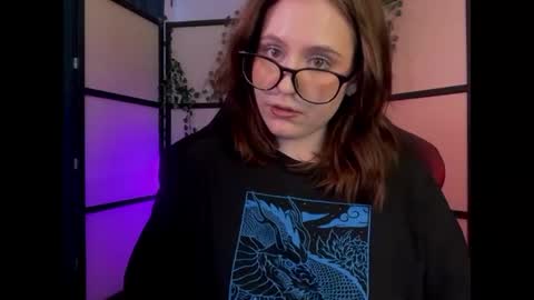 Snapshot of diana_floweri chatting on August 2, 2026, 12:36 pm Diana online show from August 2, 2026, 12:36 pm