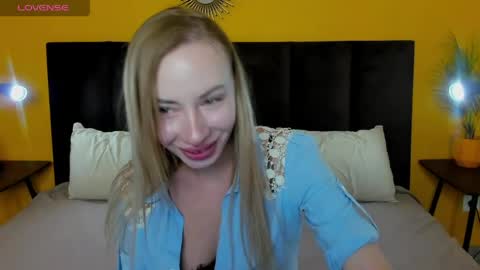 Diana  online show from May 11, 2026, 8:31 am