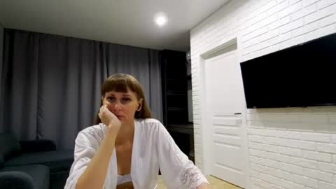 diana_meridor online show from July 6, 2026, 9:17 pm