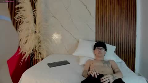 diana_santhy online show from June 10, 2026, 7:35 pm