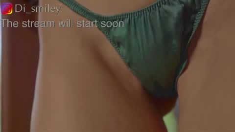 Snapshot of diana_smiley chatting on May 15, 2026, 1:56 am Diana online show from May 15, 2026, 1:56 am