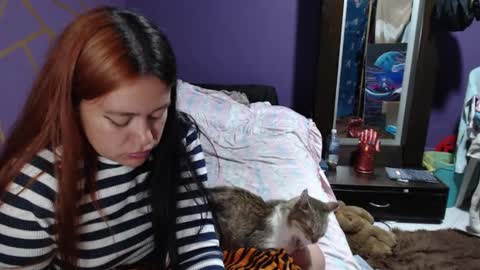 Snapshot of diana_smit_ chatting on January 17, 2025, 9:17 pm diana online show from January 17, 2025, 9:17 pm