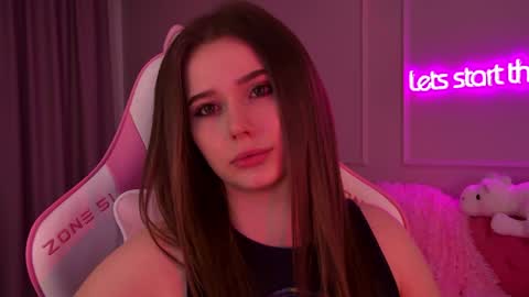 Diana online show from February 5, 2025, 9:40 pm