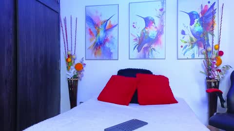 Snapshot of dianayleo chatting on December 6, 2024, 11:54 am Ana Leo online show from December 6, 2024, 11:54 am