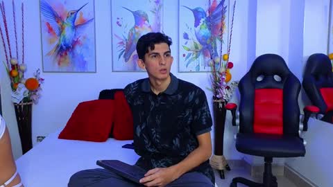 Snapshot of dianayleo chatting on December 9, 2024, 12:08 pm Ana Leo online show from December 9, 2024, 12:08 pm