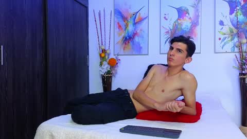 Snapshot of dianayleo chatting on December 12, 2024, 9:26 pm Ana Leo online show from December 12, 2024, 9:26 pm