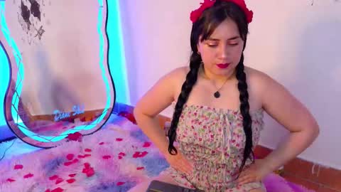 DIANE online show from September 23, 2025, 11:02 am